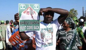 Gambie: des milliers de manifestants réclament le retour de l'ex-président Jammeh
