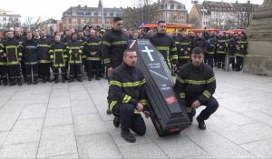 Strasbourg: fatigués des agressions, près d'un millier de pompiers dans la rue