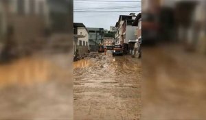 Brésil: des rues inondées de boue après des pluies diluviennes qui ont fait au moins 6 morts