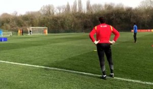 Entraînement RC Lens - Lyon, l'échauffement balle au chasseur