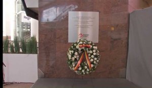 Les travailleurs de l'aéroport de Zaventem rendent hommage aux victimes des attentats du 22 mars