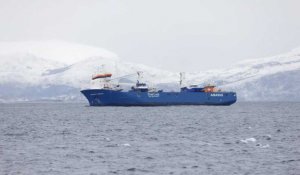 Remorquage "sous contrôle" du cargo à la dérive au large de la norvège