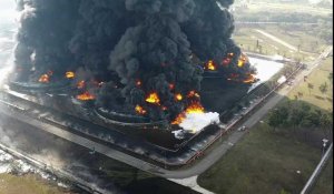 Indonésie: un gigantesque incendie se déclare dans une raffinerie de pétrole