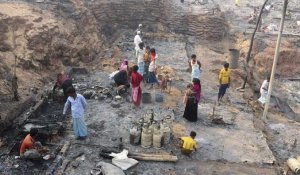 15 morts et 400 disparus après un feu dans un camp de Rohingyas