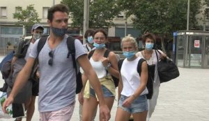 Coronavirus: les Barcelonais appelés à rester chez eux devant la hausse des cas