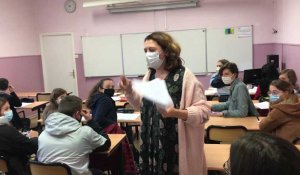 Retour au lycée Paul-Hazard à Armentières, un mois après la rentrée marquée par la crise sanitaire