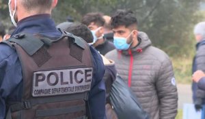 Migrants: démantèlement d'un important campement à Calais