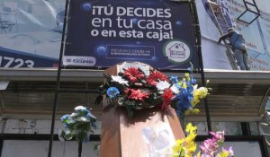 Au Guatemala, une ville met des cercueils dans les rues pour alerter sur le virus