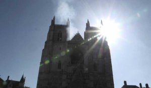 Incendie à la cathédrale de Nantes, enquête pour "incendie volontaire"
