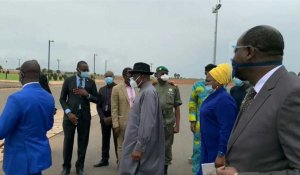 Mali : une délégation ouest-africaine atterrit à Bamako pour rencontrer la junte et le président déchu