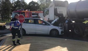 Accident au carrefour entre Boëseghem, Thiennes et Steenbecque