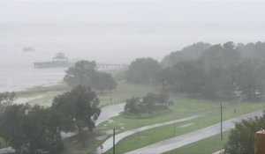 Ouragan Dorian: de fortes pluies s'abattent sur la Caroline du Sud