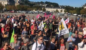 Plus de 500 manifestants contre les projets 