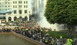 Hong Kong: la police tire des gaz lacrymogènes sur les manifestants