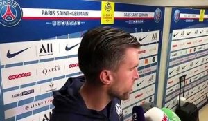 PSG-OM : "Paris joue un autre championnat", Strootman après la défaite 4-0