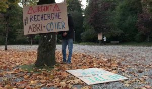 Extinction Rebellion Audomarois fait parler les arbres du jardin public, à Saint-Omer