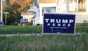 Présidentielle américaine: Trump perd son avance dans l'Etat rural de l'Iowa