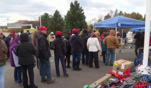 Des supporteurs de Trump font la queue avant son meeting à Scranton, en Pennsylvanie