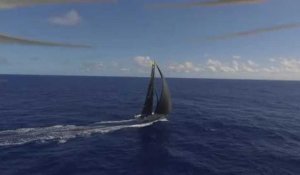 Vendée Globe. Louis Burton se filme avec un drone