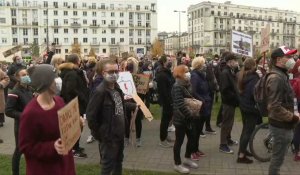 Les Polonaises font grève contre l'interdiction quasi-totale de l'avortement