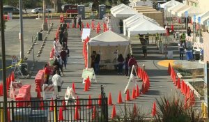 Virus: des habitants de Los Angeles font la queue devant un centre de dépistage