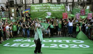 Pro et anti-avortement se retrouvent pour manifester à Buenos Aires