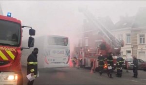 Les pompiers de Saint-Amand-les-Eaux manifestent contre une réduction d'effectifs