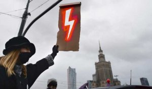 IVG : un siècle après le droit de vote, les Polonaises réclament le droit de choisir