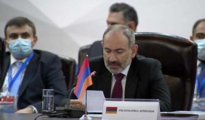 Nagorny Karabakh: le leader arménien dit être "prêt" à des pourparlers de paix avec Bakou