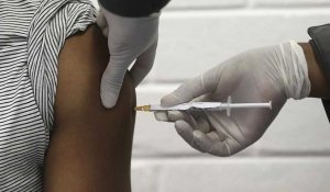 L'UE veut convaincre les sceptiques du vaccin contre la covid-19