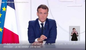 Covid-19 : Emmanuel Macron sur le vaccin : "Je ne rendrai pas la vaccination obligatoire"