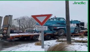 Bailleul : un camion glisse avec la neige