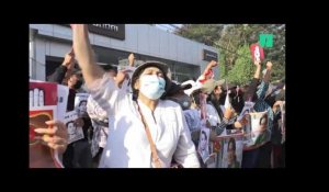 En Birmanie, les manifestations se poursuivent malgré les menaces de l'armée