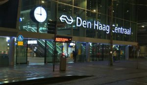 La gare de La Haye presque vide alors que le couvre-feu reste en vigueur aux Pays-Bas