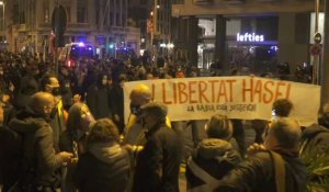 Barcelone: les manifestations continuent pour demander la libération d'un rappeur emprisonné