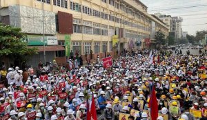 Nouvelle journée de manifestations en Birmanie