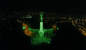 Des monuments à travers le monde illuminés en vert pour la fête de la Saint-Patrick