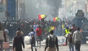 Sénégal: émeutes urbaines à Dakar après l'arrestation d'un opposant
