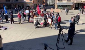Manifestation étudiante à Louvain-La-Neuve pour le retour des classes normales