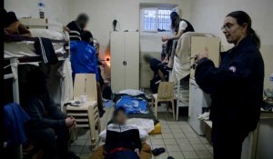 «Prisons françaises, la vraie vie des détenus»: Dans une cellule surchargée de la prison d'Agen 