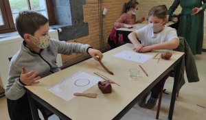 LE QUESNOY: atelier poteries pour les enfants