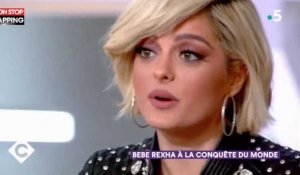 C à vous : Bebe Rexha revient sur la polémique sur son poids aux Grammy Awards (vidéo)