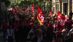 Marseille: défilé du 1er mai sous le soleil et dans le calme