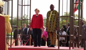Merkel commence au Burkina Faso sa tournée de la région du Sahel