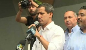 Juan Guaido s'adresse à ses soutiens à Caracas