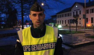 Coronavirus : à Sciez, les gendarmes vérifient les autorisations de sortie des conducteurs