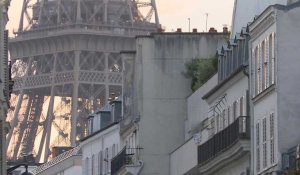Coronavirus: il est 20H, les Parisiens applaudissent aux fenêtres pour soutenir les soignants