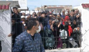 Coronavirus: des Tunisiens inquiets réclament l'aide promise du gouvernement