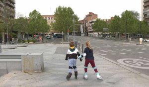 Coronavirus: premières sorties pour les enfants de Madrid après six semaines de confinement