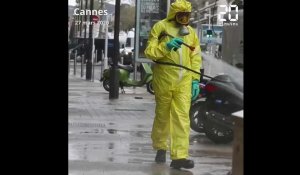 Coronavirus: De plus en plus de villes en France désinfectent leurs rues